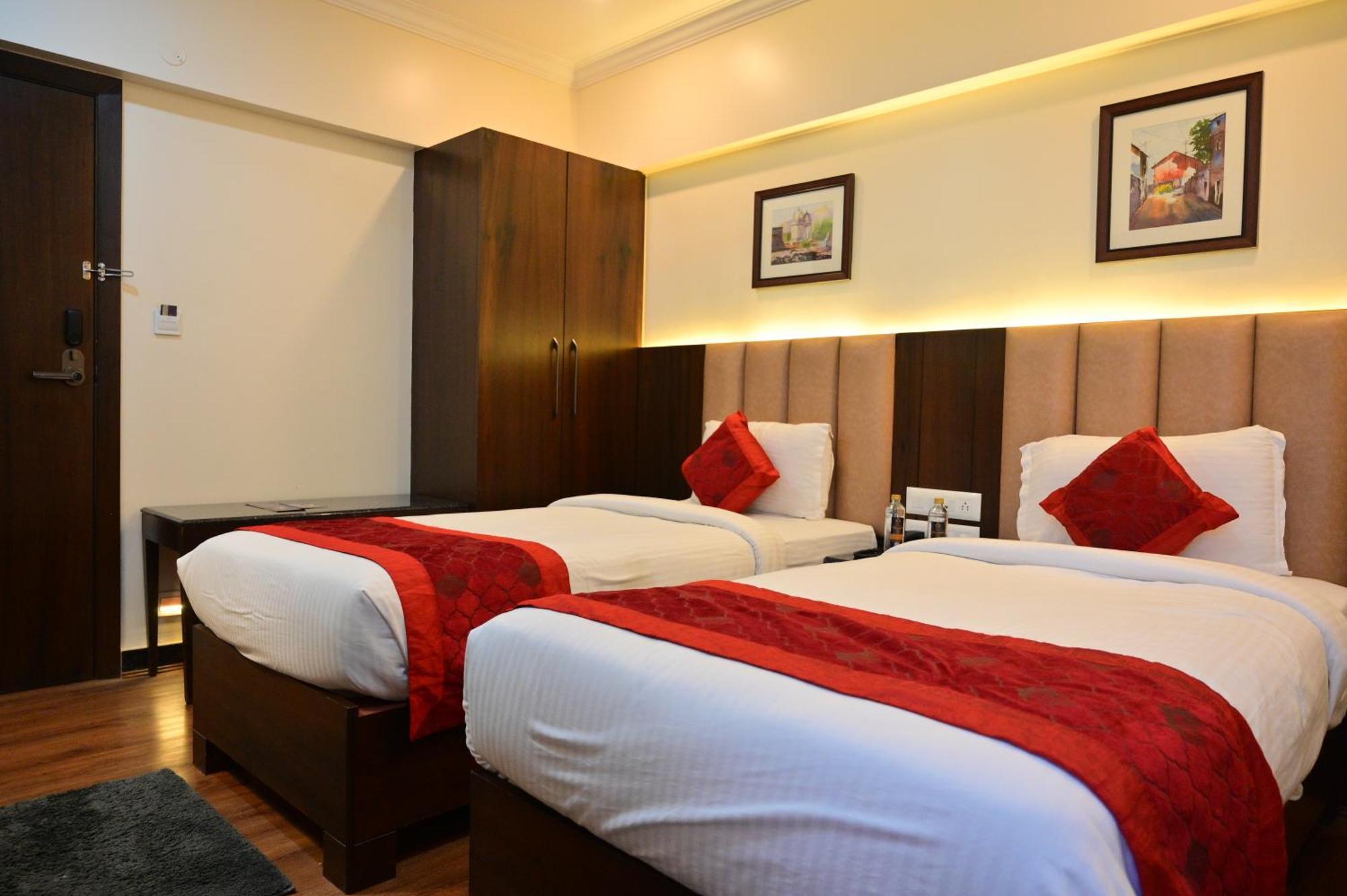Hotel Golden Riviera Майсур Экстерьер фото